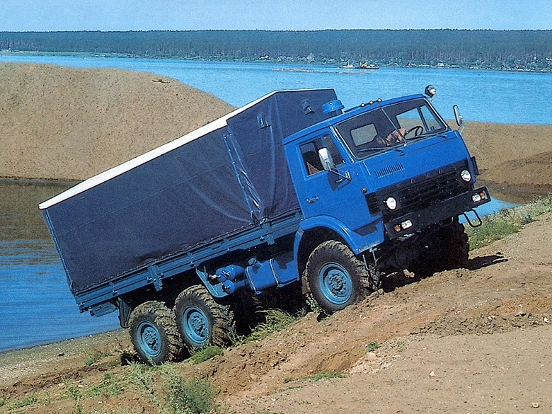 КАМАЗ-43105